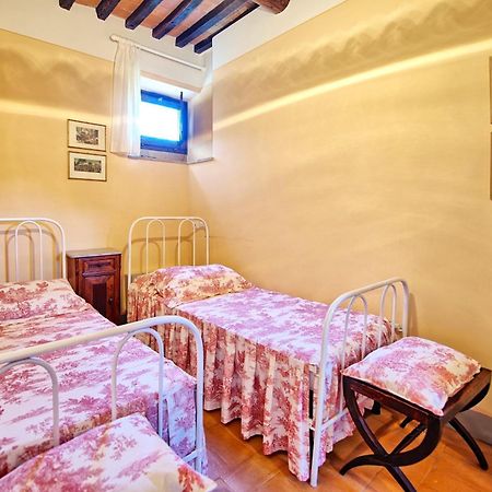 Romina By Posarellivillas Valiano Zimmer foto
